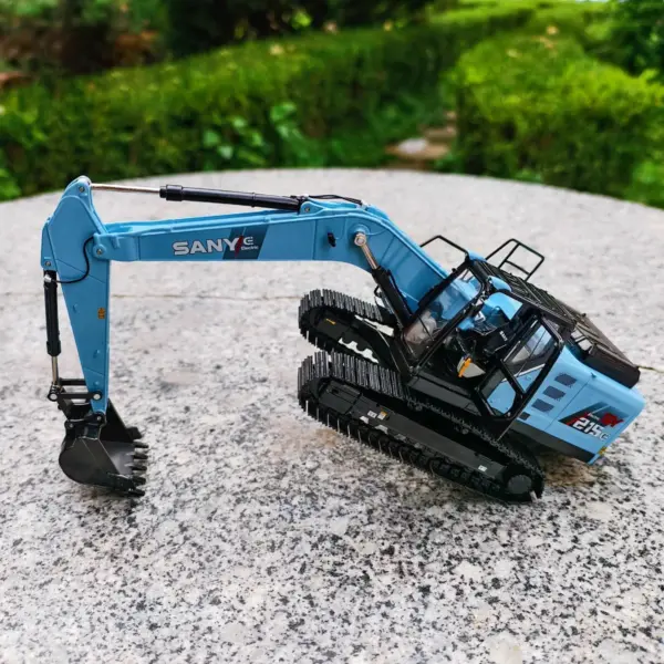 1:35 Scale Sany SY215E Diecast Excavator Model - Image 6