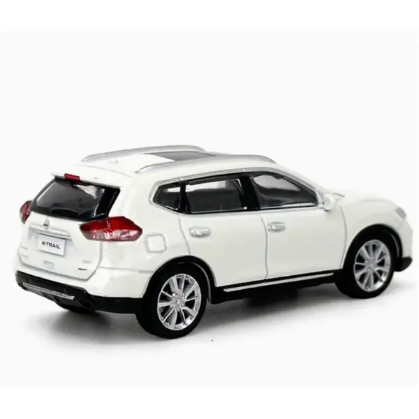 Paudi 1:64 Scale X-Trail 2018 Die-Cast Model - Image 4