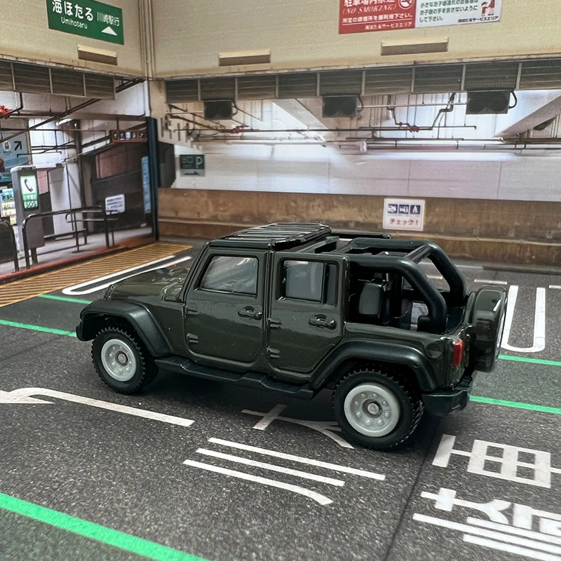 Jeep Wrangler Diecast Model 7 cm Dark Gray 6 Jeep Wrangler Diecast Model 7 cm Dark Gray - Image 6