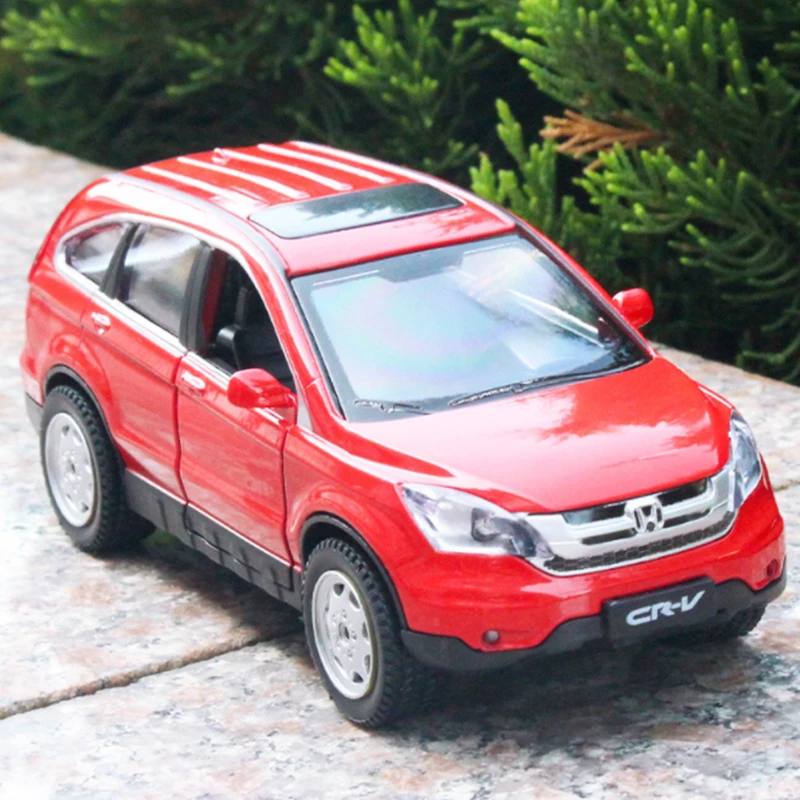 1:32 White Honda CR-V Diecast Model Car 3 1:32 White Honda CR-V Diecast Model Car - Image 3