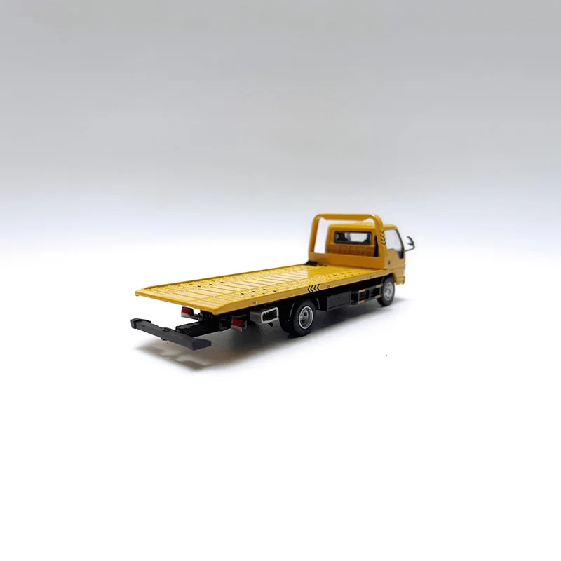 GCD 1/64 Scale Suzuki ISUZU Flatbed Model 5 GCD 1/64 Scale Suzuki ISUZU Flatbed Model - Image 5