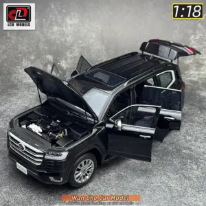 Toyota Land Cruiser LC300 ZX Diecast Model 1/18 37 S2b8613f4254d467fb6d6ff114f1a70d7r