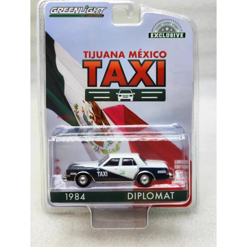 Greenlight 1:64 Diecast 1984 Diplomat Taxi Model 2 Greenlight 1:64 Diecast 1984 Diplomat Taxi Model - Image 2