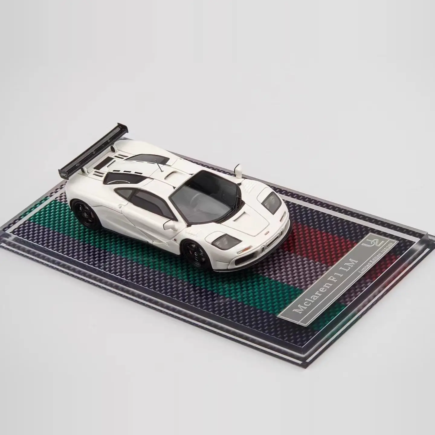 1:64 Scale McLaren F1 LM Model Car 2 1:64 Scale McLaren F1 LM Model Car - Image 2