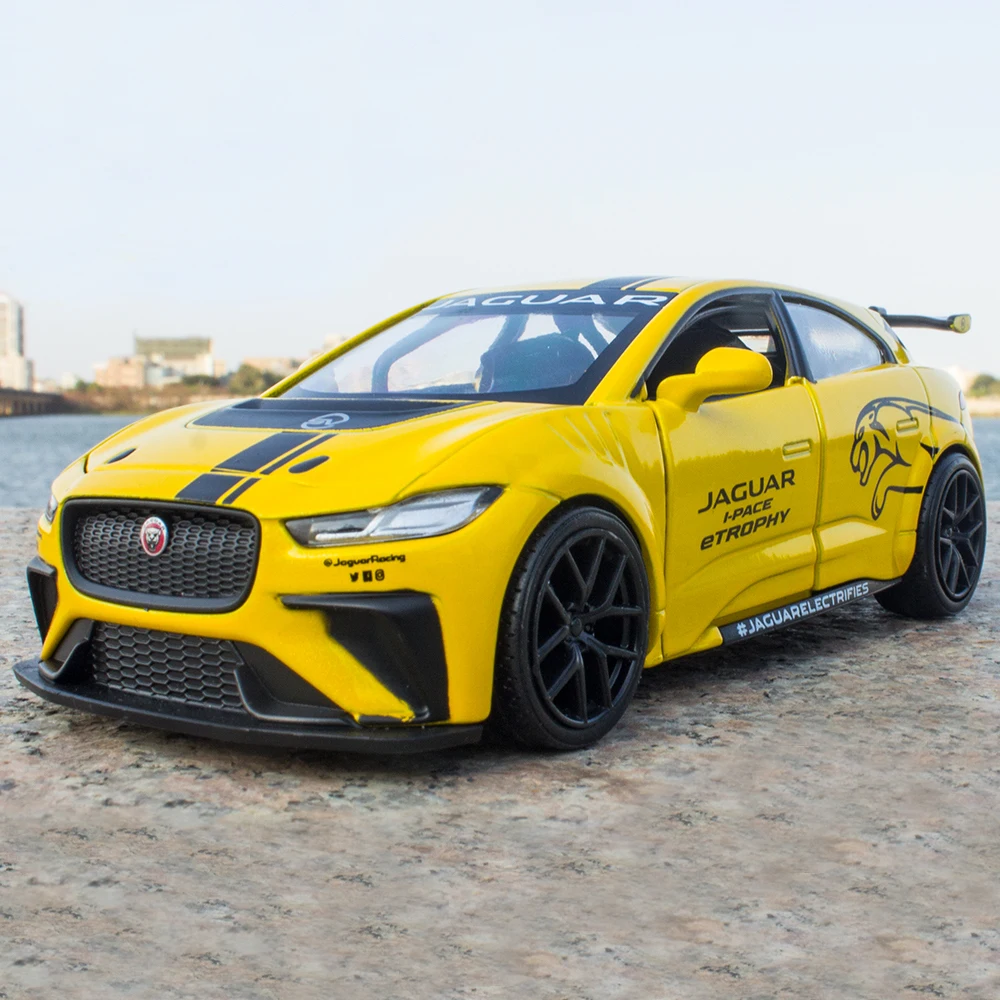 1:32 Jaguar I PACE Police Diecast Model Car 6 1:32 Jaguar I PACE Police Diecast Model Car - Image 6