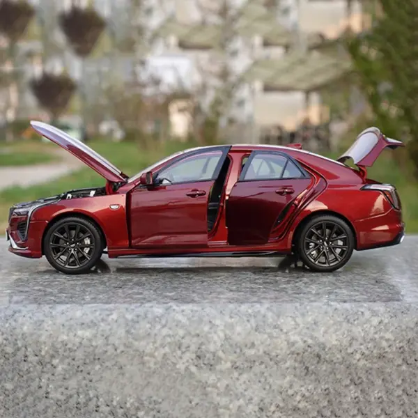 1/18 Scale Red GM CT4 Diecast Model Car - Image 2