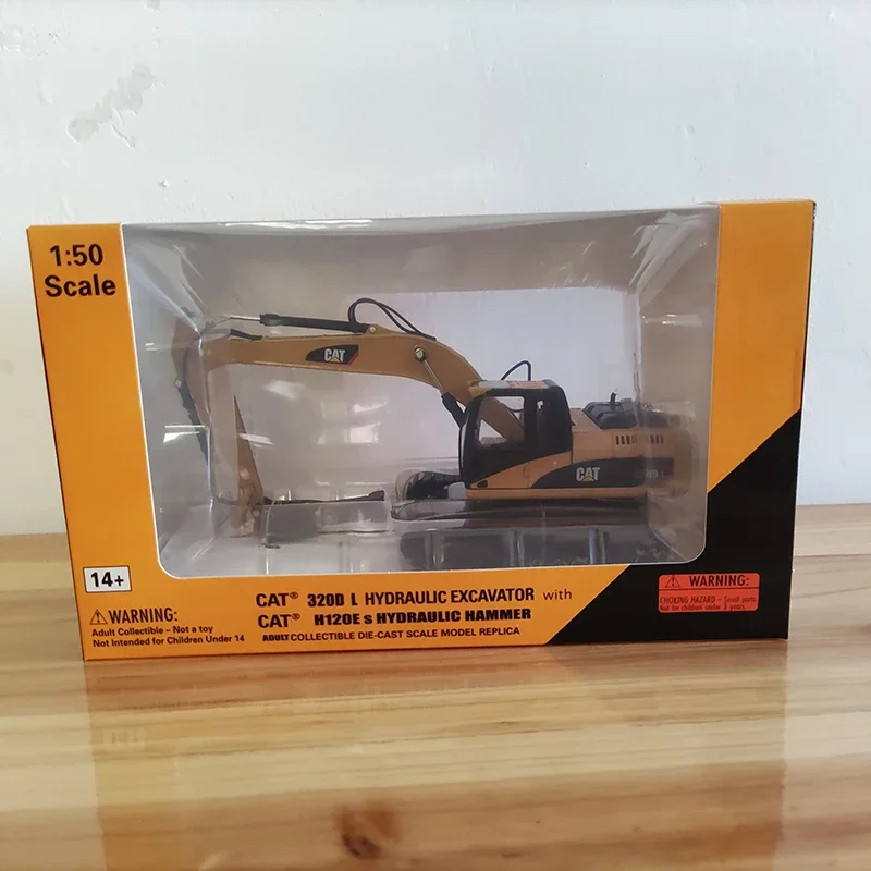Caterpillar CAT 320D L Excavator Model 1:50 6 Caterpillar CAT 320D L Excavator Model 1:50 - Image 6