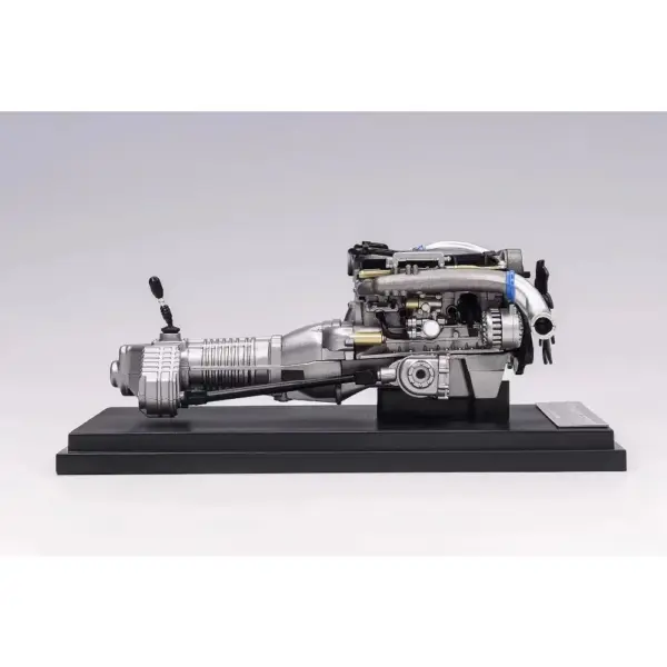 1:64 Scale Resin Car Engine Model Display - Image 3
