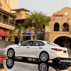 1/32 Scale Toyota Camry Alloy Car Model 13 S3414e85698c7477783fd4debb738584dq 1