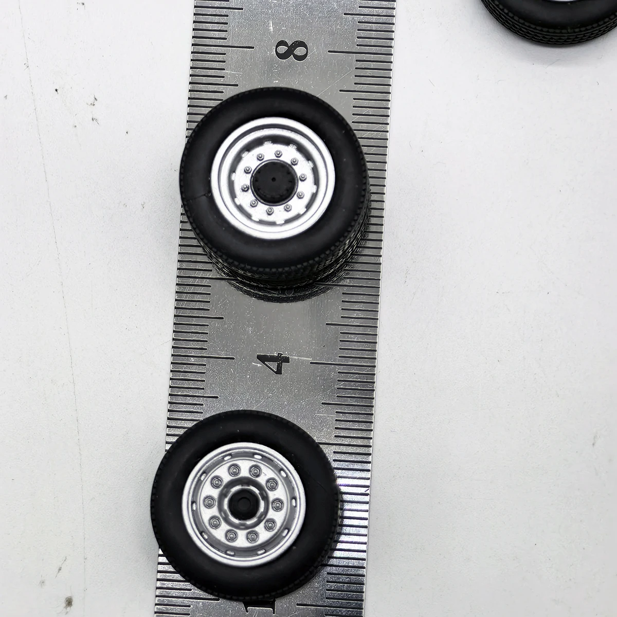 Wiper Rearview Mirror Bus Accessories Suitable For 1:43 Scale Buses Coach Resin Hobby Modification Collection Vehicle Ornaments 6 Wiper Rearview Mirror Bus Accessories Suitable For 1:43 Scale Buses Coach Resin Hobby Modification Collection Vehicle Ornaments - Image 6