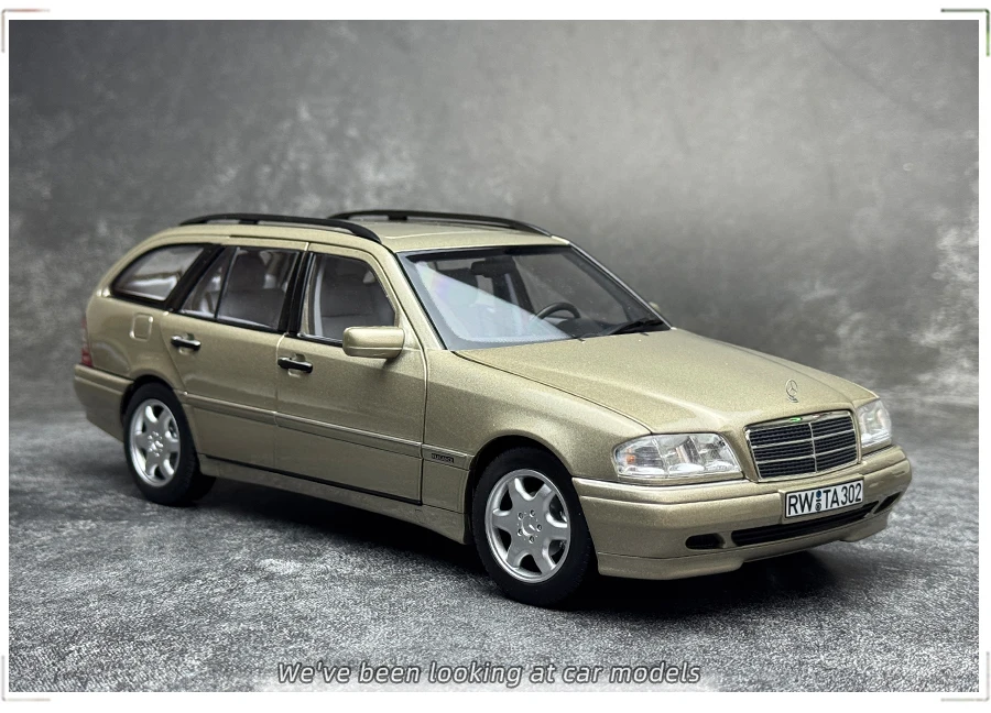 1/18 Scale Benz C-Class T-Model Diecast Model 11 1/18 Scale Benz C-Class T-Model Diecast Model - Image 11