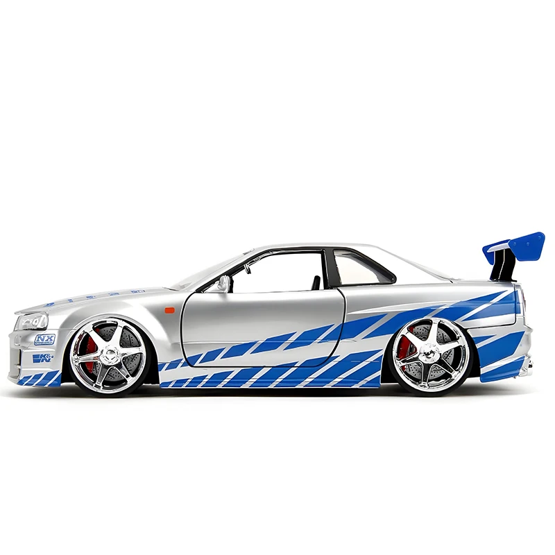Skyline GTR R34 1:24 Diecast Model Car 3 Skyline GTR R34 1:24 Diecast Model Car - Image 3