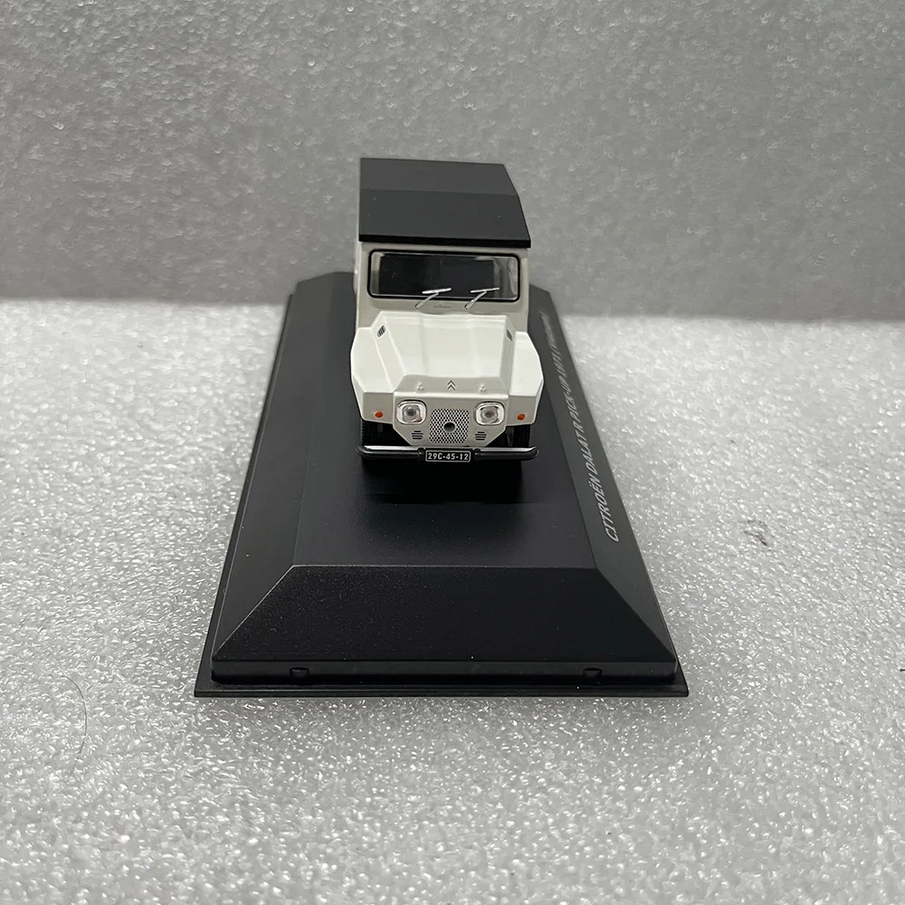 1971 Citroën Classic Vintage Off-road Model 1:43 4 1971 Citroën Classic Vintage Off-road Model 1:43 - Image 4