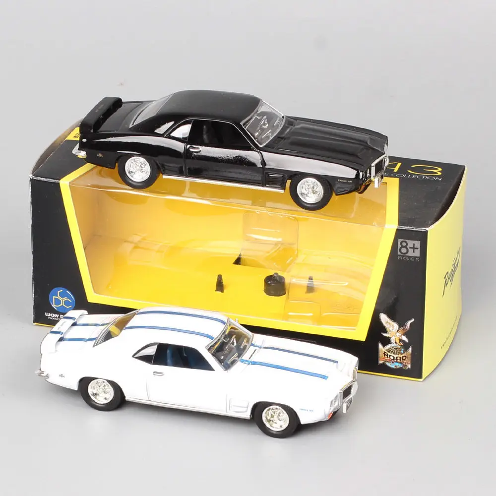 1:43 Scale Pontiac Firebird TRANS AM Model 6 1:43 Scale Pontiac Firebird TRANS AM Model - Image 6