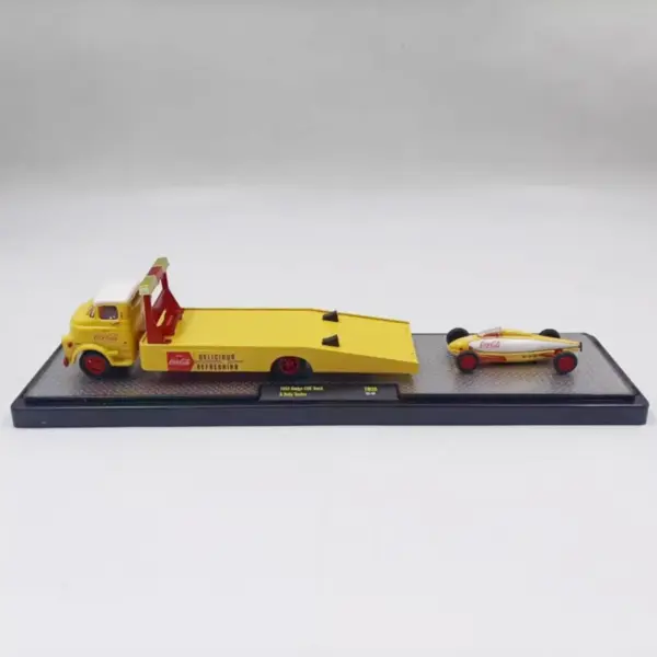 M2 Machines 1:64 Scale Truck Trailer Model - Image 4