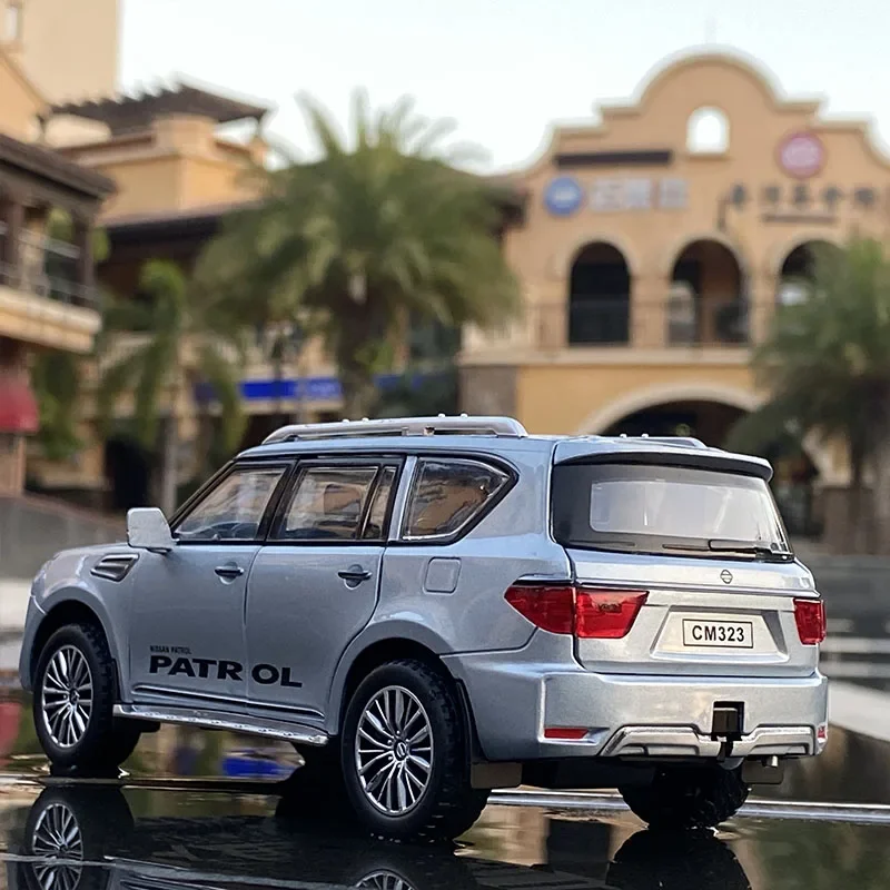 1:32 Diecast Nissan Patrol SUV Model Black 6 1:32 Diecast Nissan Patrol SUV Model Black - Image 6