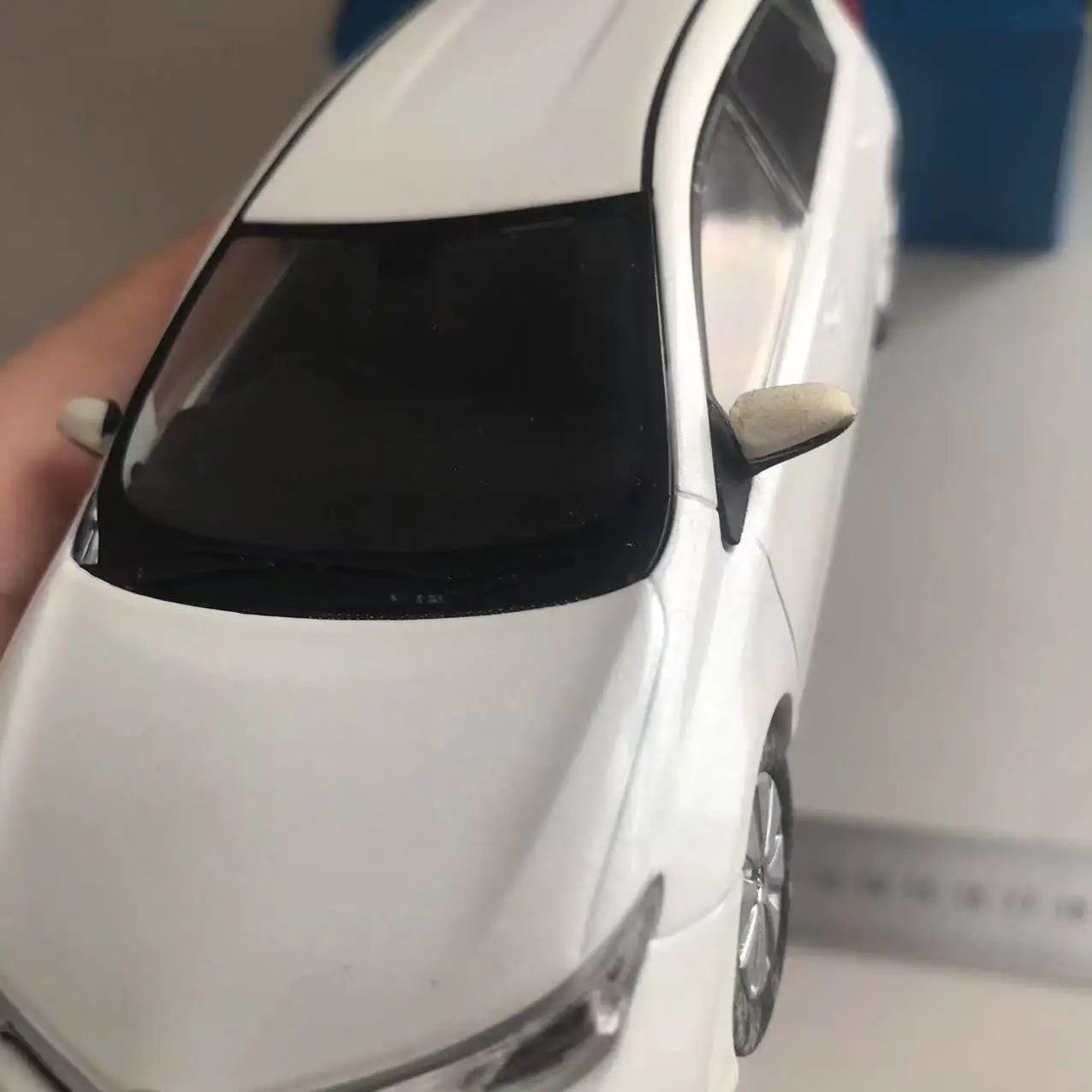 1/30 Scale Toyota Auris Diecast Model Collectible 35 1/30 Scale Toyota Auris Diecast Model Collectible - Image 35