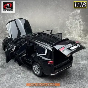 Toyota Land Cruiser LC300 ZX Diecast Model 1/18 27 S3bf4b84d684b43c7980ae8983e114dc57