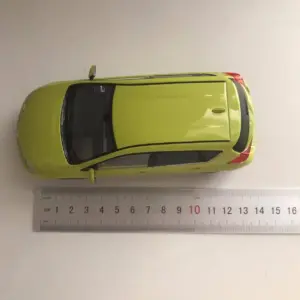 1/30 Scale Toyota Auris Diecast Model Collectible 59 S3c1e59fbcd7f42f4928734d520785abbA