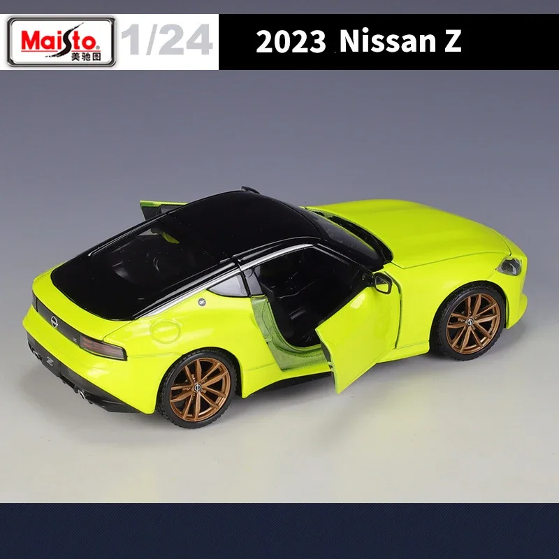 2023 Nissan Z 1:24 Diecast Model Car 4 2023 Nissan Z 1:24 Diecast Model Car - Image 4