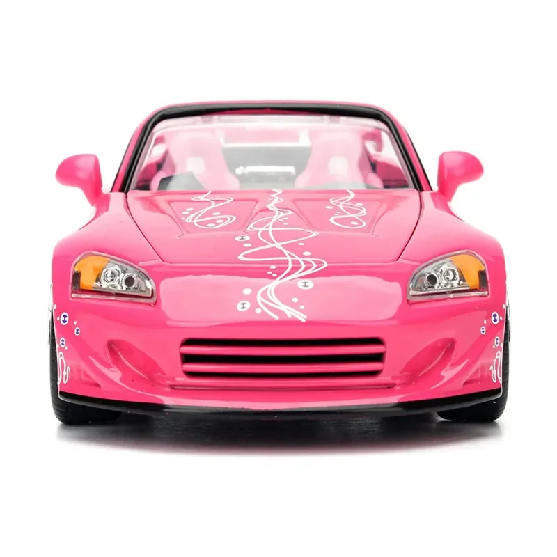 Bright Pink 1:24 Supercar Model Convertible 4 Bright Pink 1:24 Supercar Model Convertible - Image 4