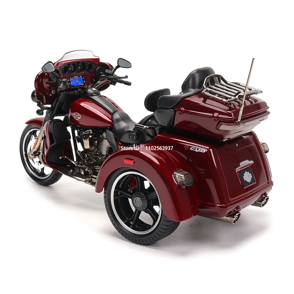 Maisto 1:12 Harley FLHRC Road King Classic Model 4 Maisto 1:12 Harley FLHRC Road King Classic Model - Image 4