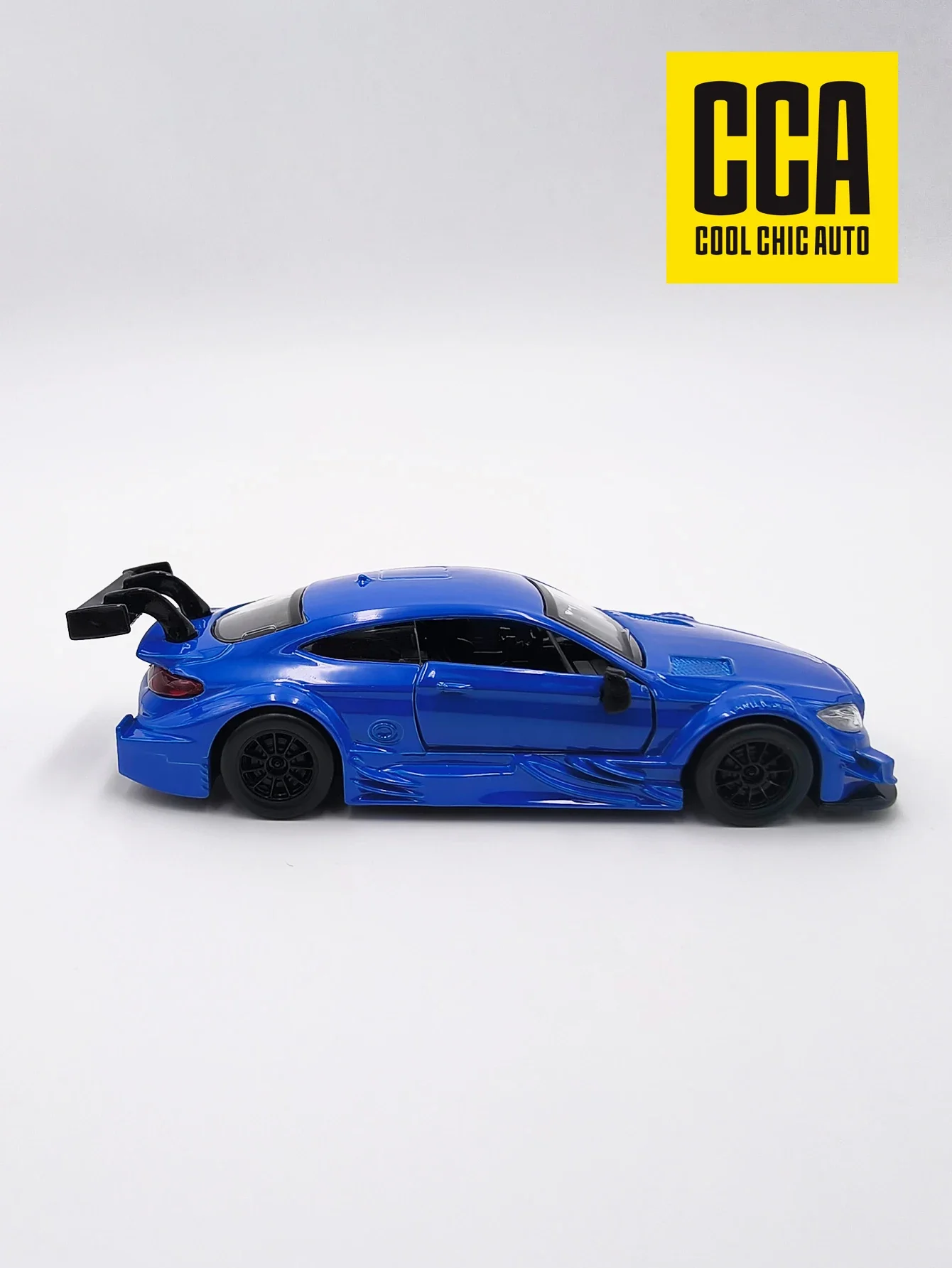 BMW Z4 M40i Die-Cast Model in Light Green 5 BMW Z4 M40i Die-Cast Model in Light Green - Image 5