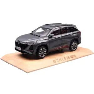 Die-Cast 1:18 Changan CS75 Plus SUV Model 13 S4067e31f15a4419c953ae37368aa6f69h