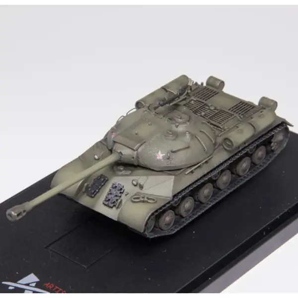 1/72 Scale Soviet IS-3 Heavy Tank Model - Image 6