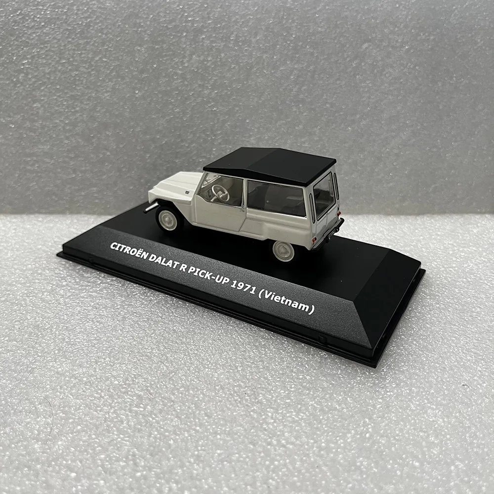 1971 Citroën Classic Vintage Off-road Model 1:43 3 1971 Citroën Classic Vintage Off-road Model 1:43 - Image 3