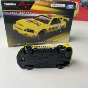 Takara Tomy Tomica Premium Nismo GT-R Diecast Car 10 S43a68f10672543359d5f662fa04012ecg