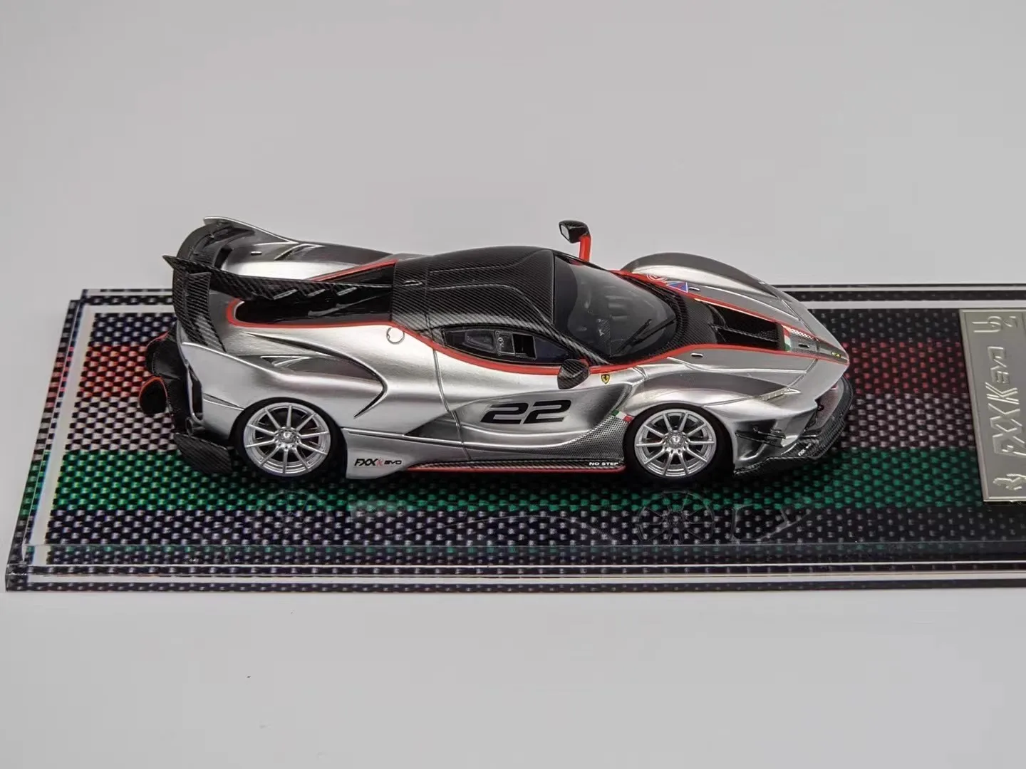 Limited Edition FXX-K-EVO 1:64 Scale Model 11 Limited Edition FXX-K-EVO 1:64 Scale Model - Image 11