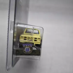 1986 Chevrolet M1008 CUCV Diecast Model 1:64 7 S44127fb483294ea18b66bbe41c7fcf079