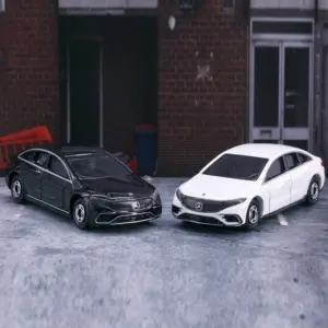 TOMY Mercedes-Benz EQS Miniature Diecast Model 10 S450b918dfd06414886ef1f7897fe967fv