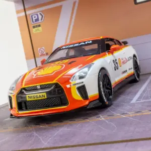 Nissan GT-R 1:32 Scale Die-Cast Model