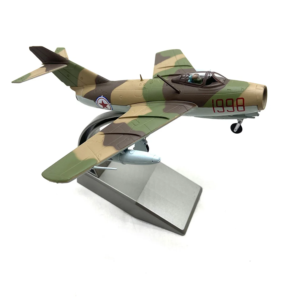 MiG-15 1:72 Scale Model Aircraft Collectible 2 MiG-15 1:72 Scale Model Aircraft Collectible - Image 2