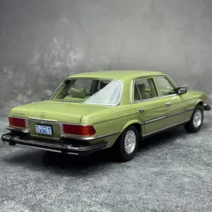 Mercedes-Benz 450 SEL 1/18 Diecast Model 22 S4862cdb1fce44eeeb91fb7184022df622