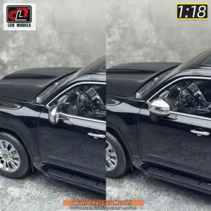 Toyota Land Cruiser LC300 ZX Diecast Model 1/18 40 S492119ba297a4e96856e49bd495f867fr