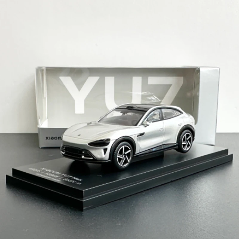 Stunning SUV Miniature Set - 6 Color Models 11 Stunning SUV Miniature Set - 6 Color Models - Image 11