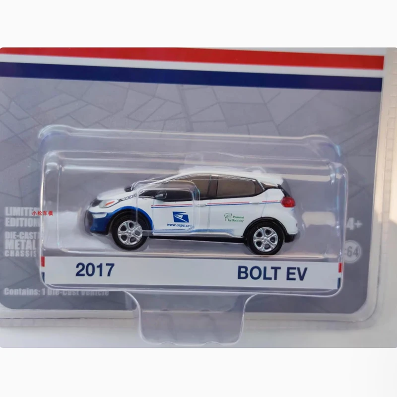 GreenLight 1:64 Scale 2017 Chevy Bolt EV Model 2 GreenLight 1:64 Scale 2017 Chevy Bolt EV Model - Image 2
