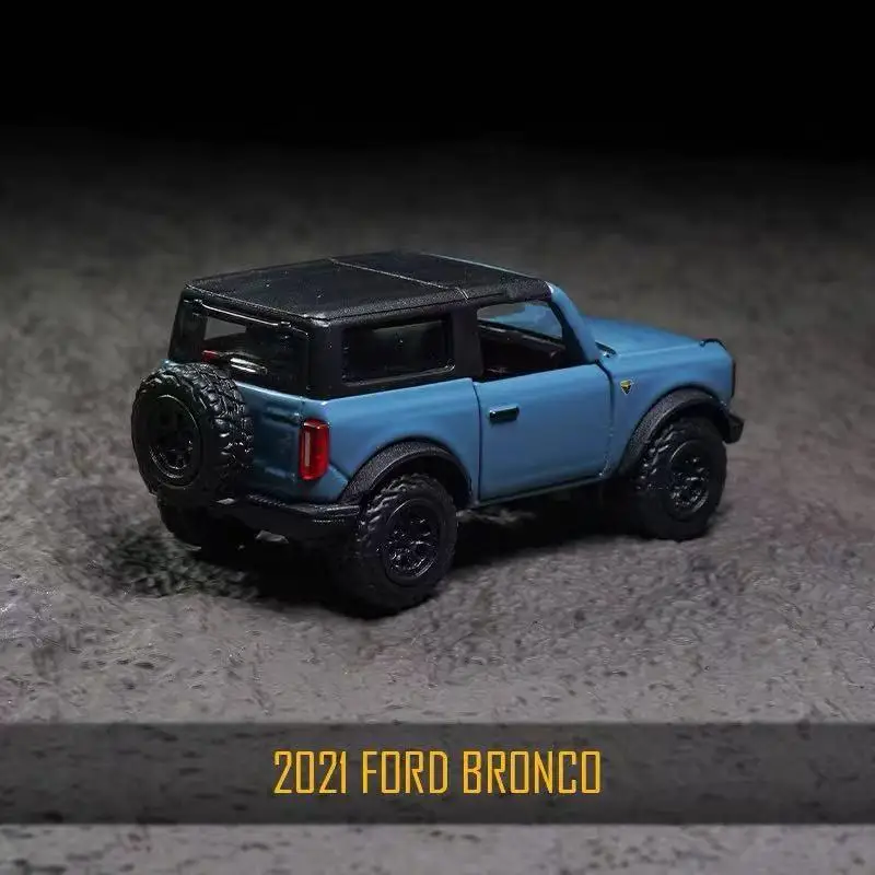 1/64 Scale Diecast Model 2021 Ford Bronco SUV 3 1/64 Scale Diecast Model 2021 Ford Bronco SUV - Image 3