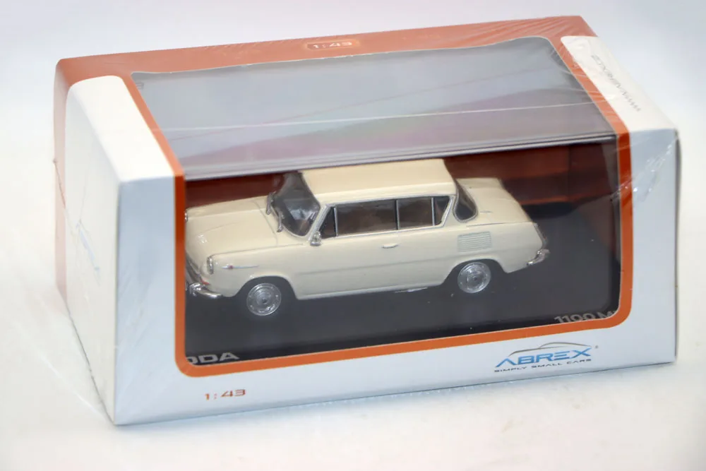 Skoda 1100 MBX 1/43 Scale Diecast Model 6 Skoda 1100 MBX 1/43 Scale Diecast Model - Image 6
