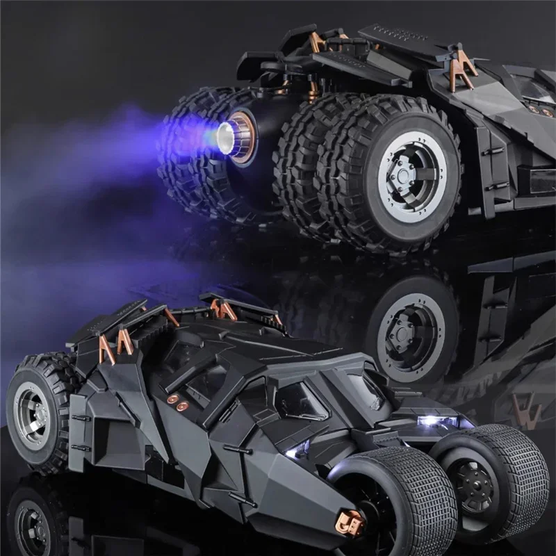 2008 Batmobile 1/18 Scale Diecast Model 5 2008 Batmobile 1/18 Scale Diecast Model - Image 5