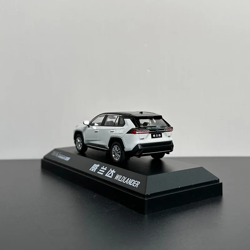 Diecast 1:43 WILDLANDER Model Car Display 4 Diecast 1:43 WILDLANDER Model Car Display - Image 4