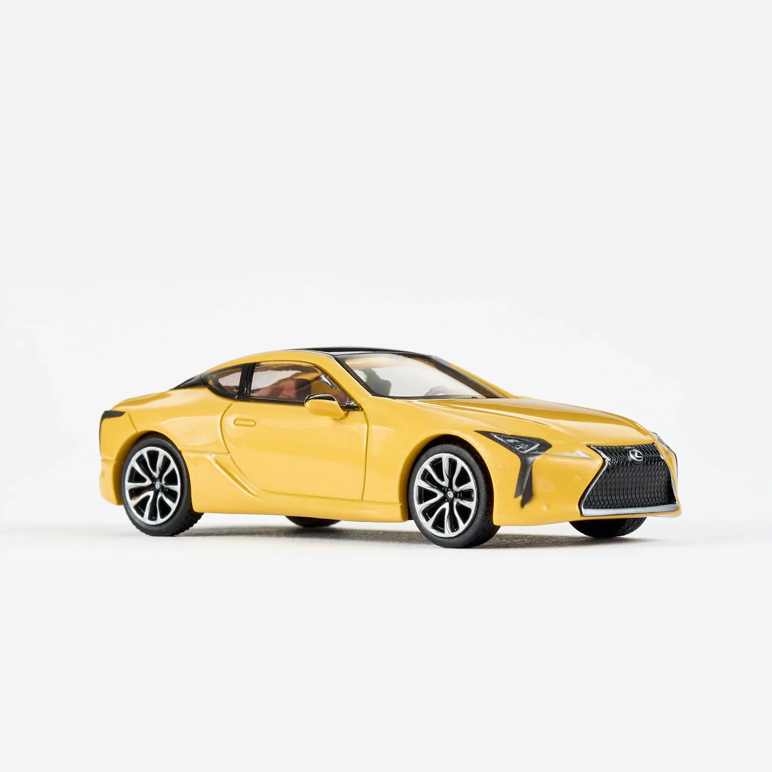 MASDI 1:64 Glossy Black Alloy Car Model 7 MASDI 1:64 Glossy Black Alloy Car Model - Image 7