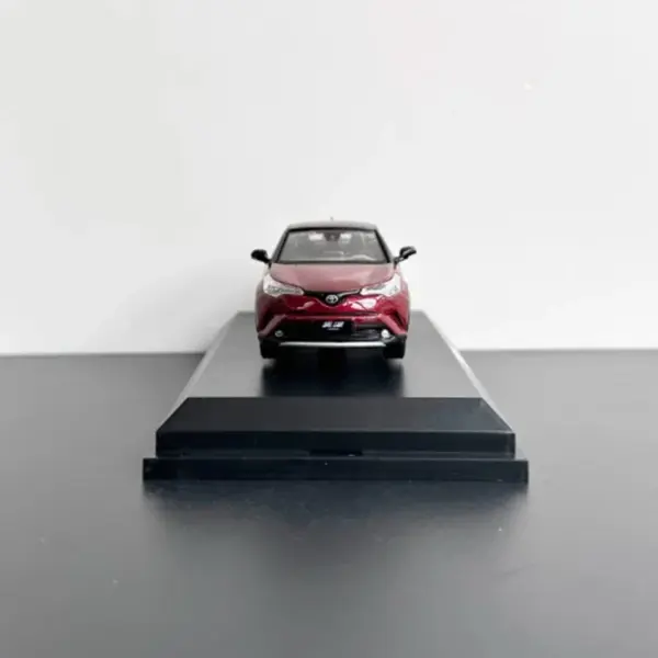 1/43 Scale IZOA Diecast Car Model - Image 3
