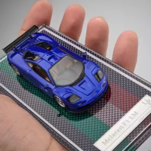 1:64 Scale McLaren F1 LM Model Car 17 S586937e7037547e0bb65fd48549238b31