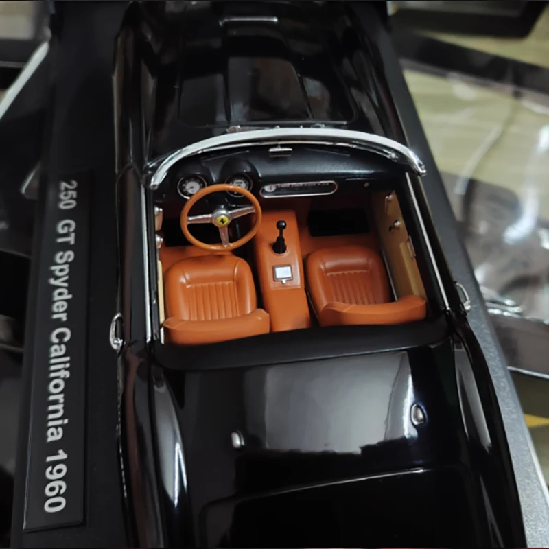 Diecast 1:18 Scale Ferrari 250 GT 1960 Model 20 Diecast 1:18 Scale Ferrari 250 GT 1960 Model - Image 20