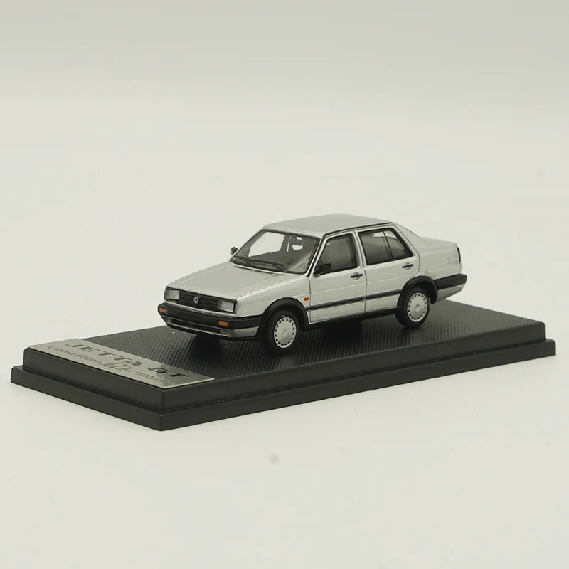 Jetta GT 1:64 Diecast Model Car Set 4 Jetta GT 1:64 Diecast Model Car Set - Image 4