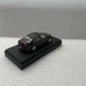 Volkswagen Passat B7 1:43 Scale Model Car 9 S5e4fd5a59cdb4656990fb8bfcb1ea174Z